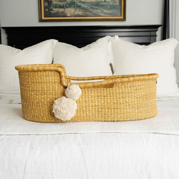 Natural <br> African Moses Basket <br>Inset Handle