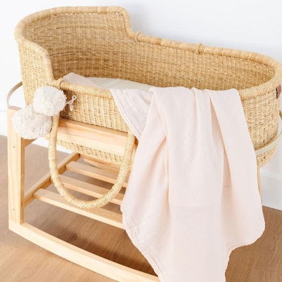 Swaddle<br>Cloud Pink