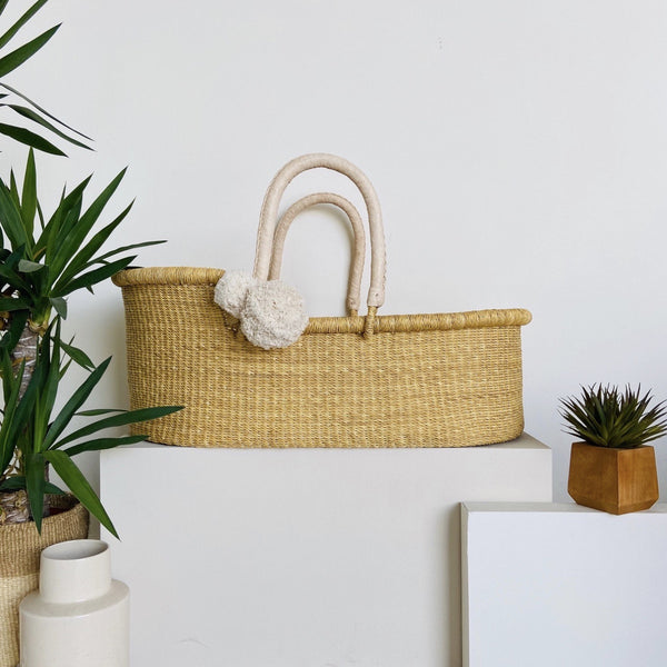 Natural<br> African Moses Basket<br>Cream Handle