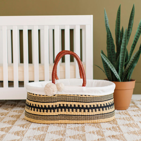 Remy<br>No Hood<br>African Moses Basket