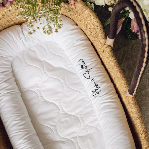 Crisp White<br>Nest Lounger Cover